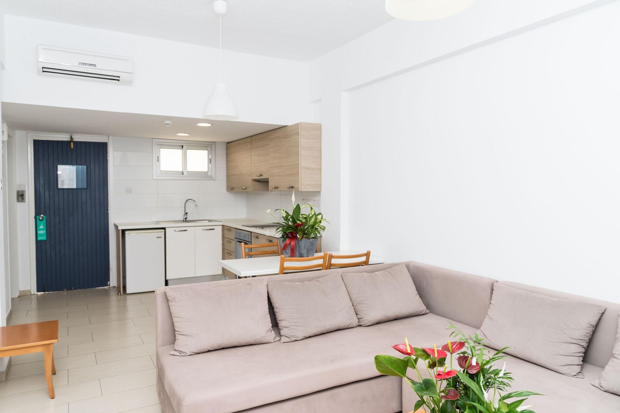 Appartamento Helios 2 Paphos Esterno foto