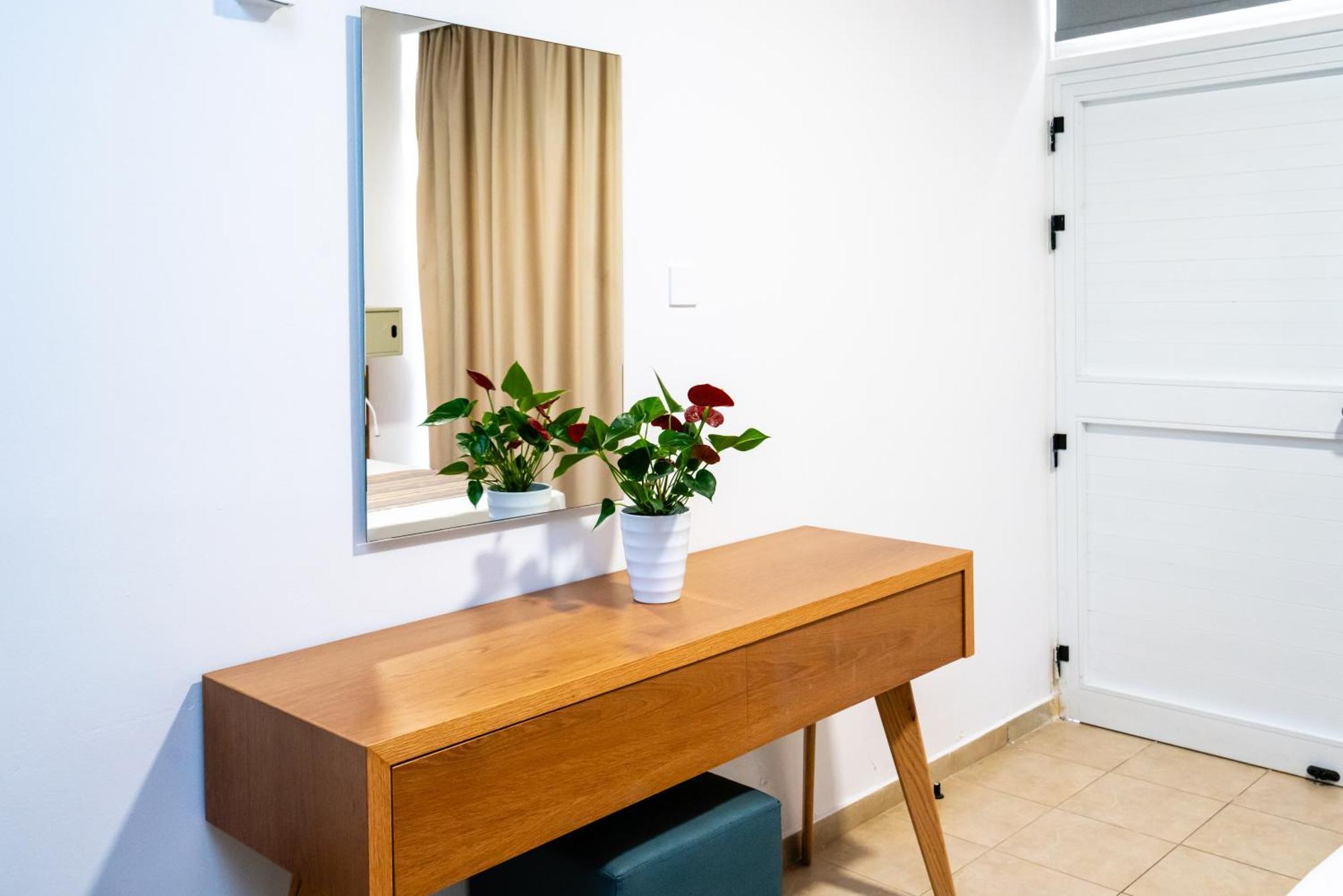 Appartamento Helios 2 Paphos Esterno foto