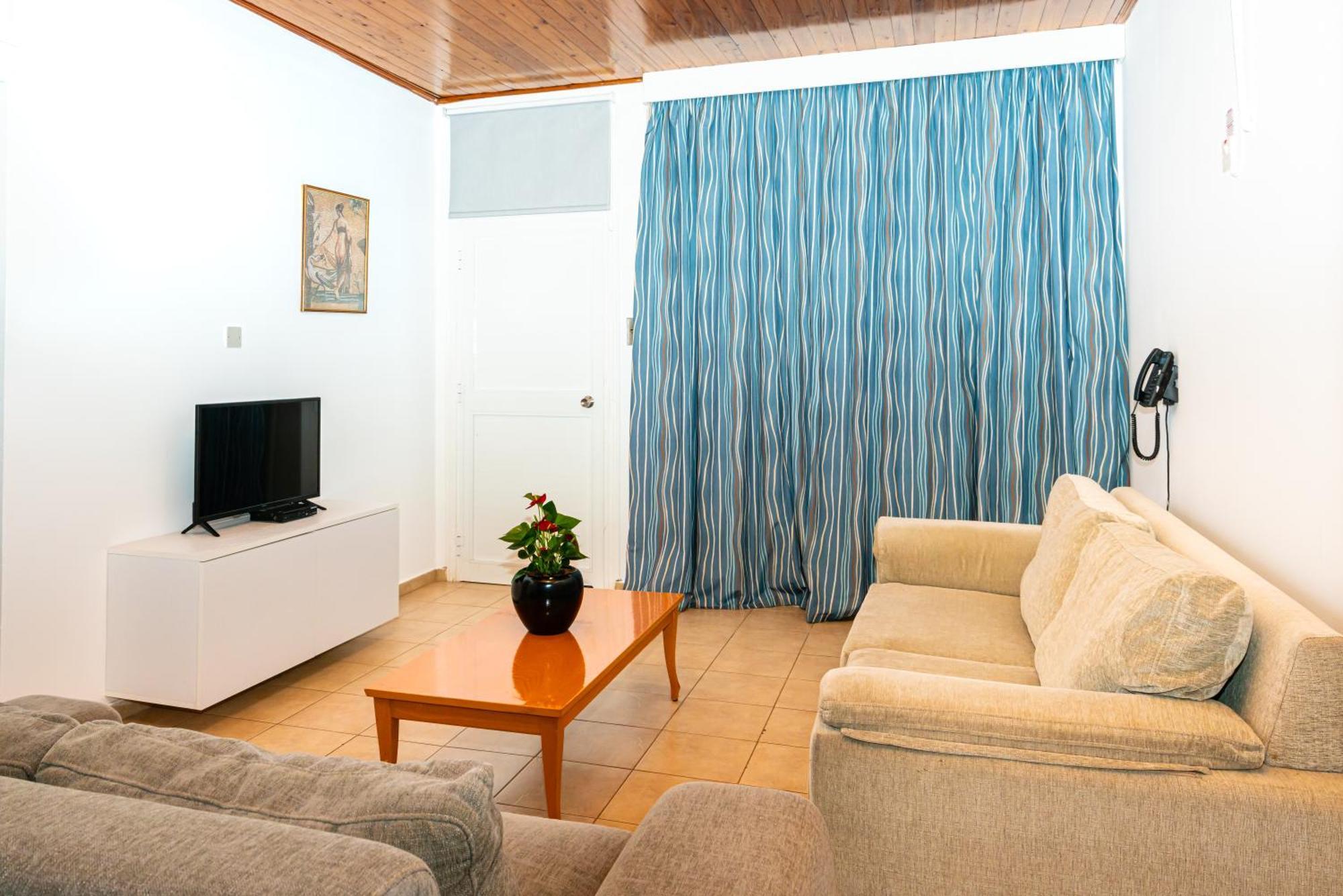 Appartamento Helios 2 Paphos Esterno foto